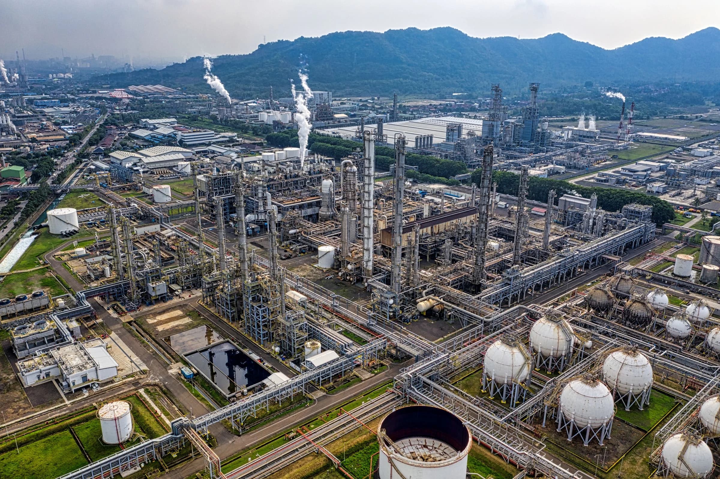 Aerial view of an integrated refinery and processing facility